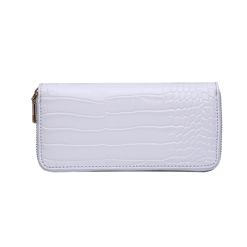 Smooth Alligator Zipper Clutch - Black Ice Styles