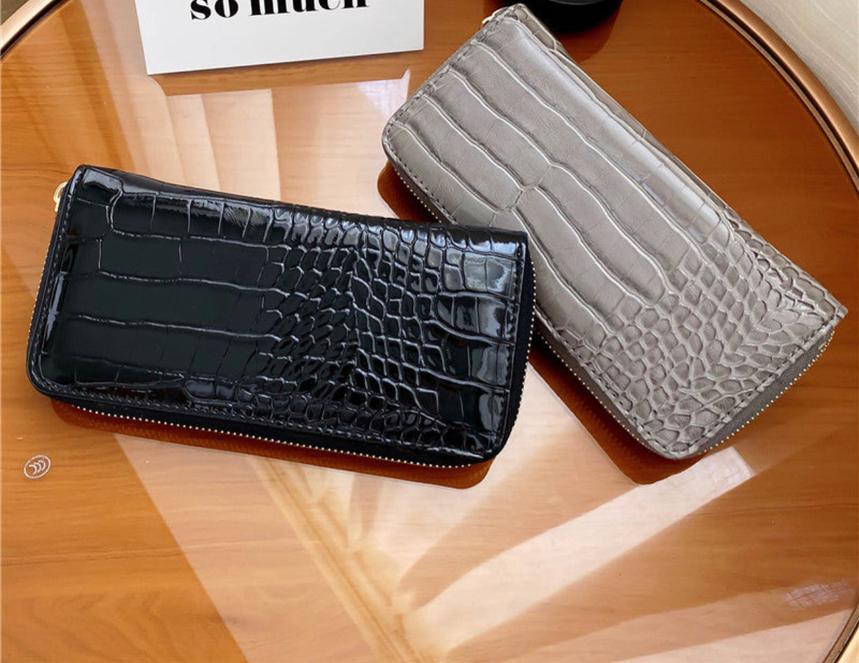 Smooth Alligator Zipper Clutch - Black Ice Styles