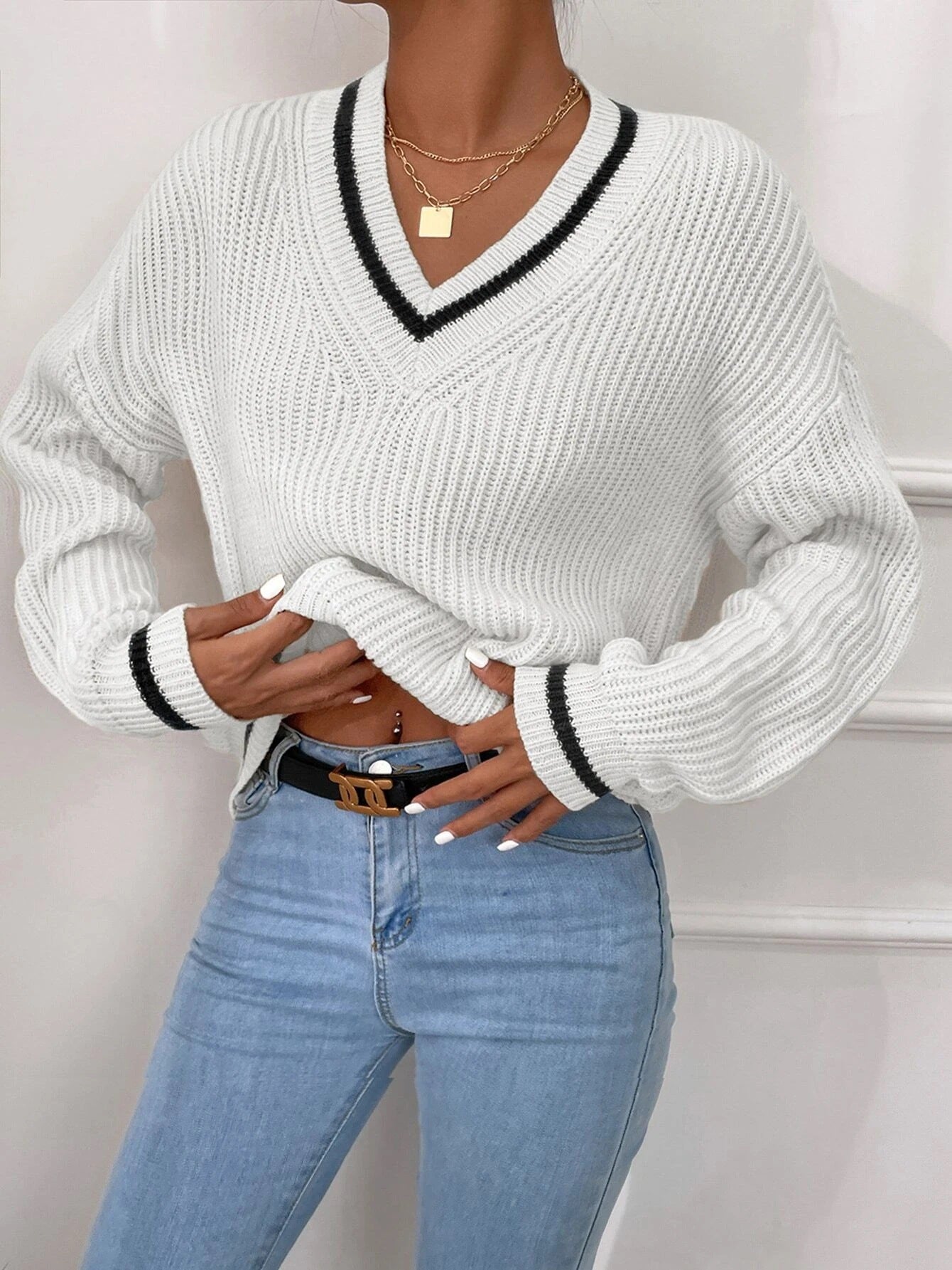 Cable Knit V Neck Sweater - Black Ice Styles